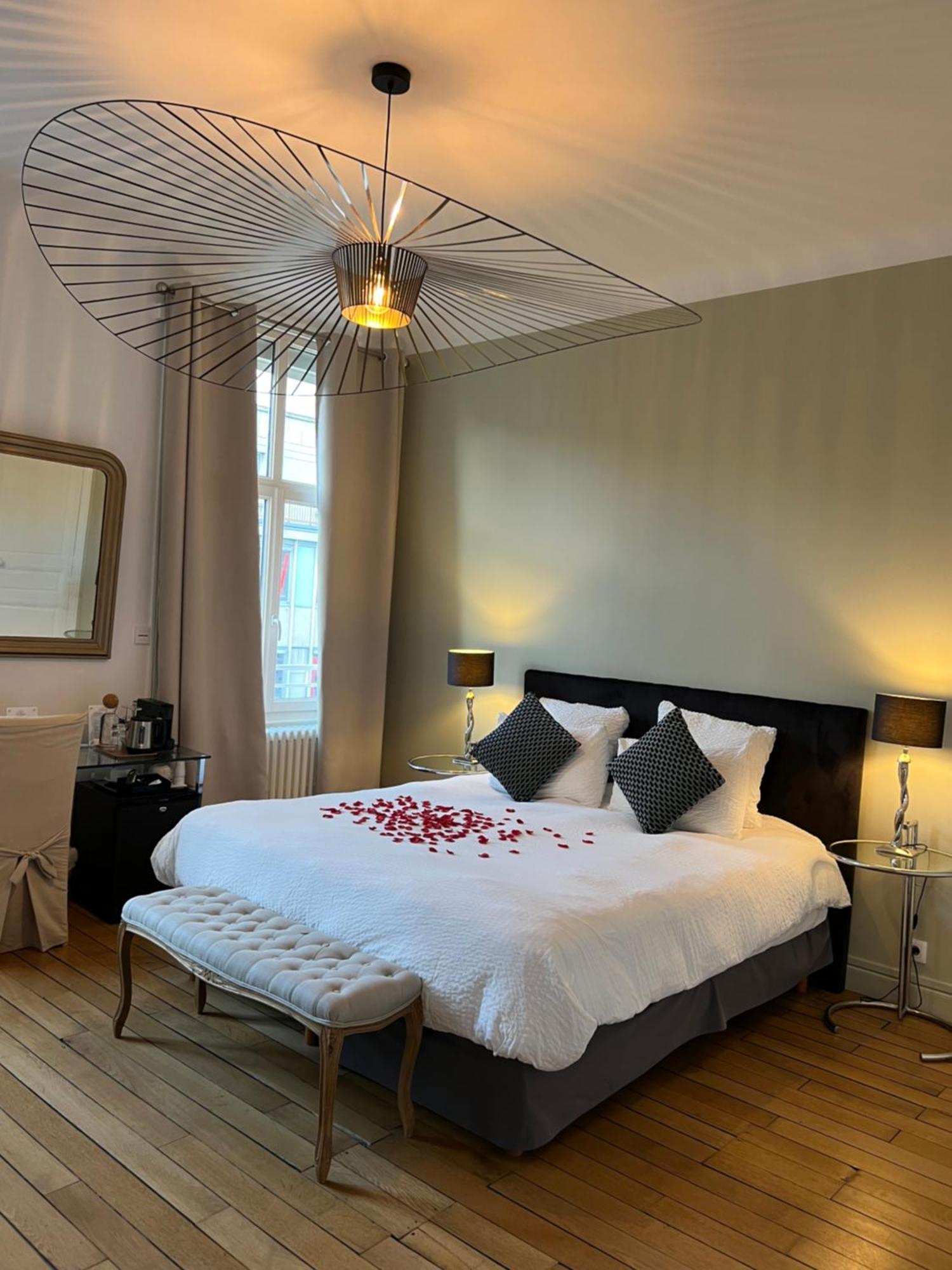 Bed and Breakfast La Demeure Des Sacres - Cathedrale Reims Exterior foto